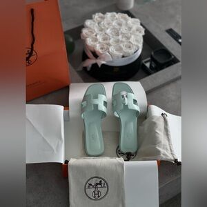 Hermes oran sandals